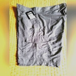 NWT Canyon Guide Outfitters Cargo Summer Shorts 40/L